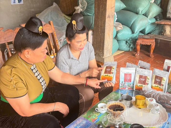 Thương hiệu “Cà phê Chị Em” xã Mường Ảng từng bước khẳng định vị thế trên thị trường bằng hướng phát triển bài bản, bền vững.