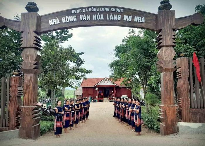 Văn hóa cồng chiêng là biểu tượng cốt lõi gắn liền với đời sống tín ngưỡng, tâm linh của các dân tộc bản địa Gia Lai. Ảnh minh họa