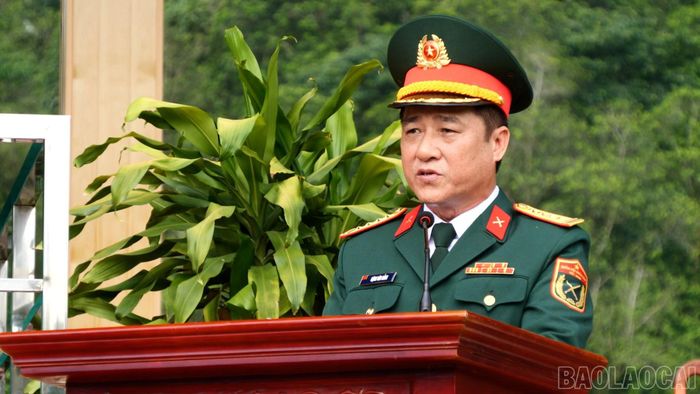 Lãnh đạo Bộ Chỉ huy Quân sự tỉnh phát biểu tại buổi lễ.
