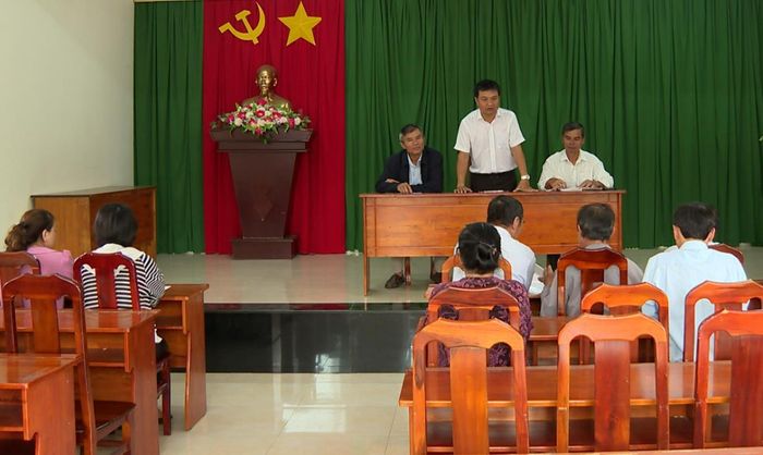 Lãnh đạo xã Bảo Lâm 1 làm việc với Ban điều hành thôn 8 Lộc Thắng và thôn 9 Lộc Thắng