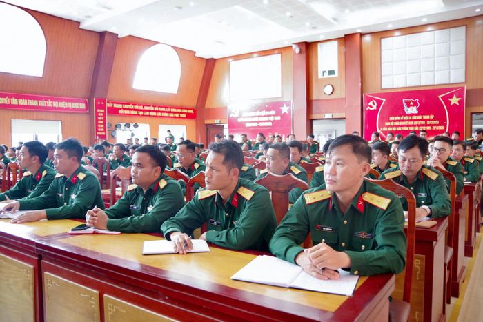 Các học viên tham dự lớp học
