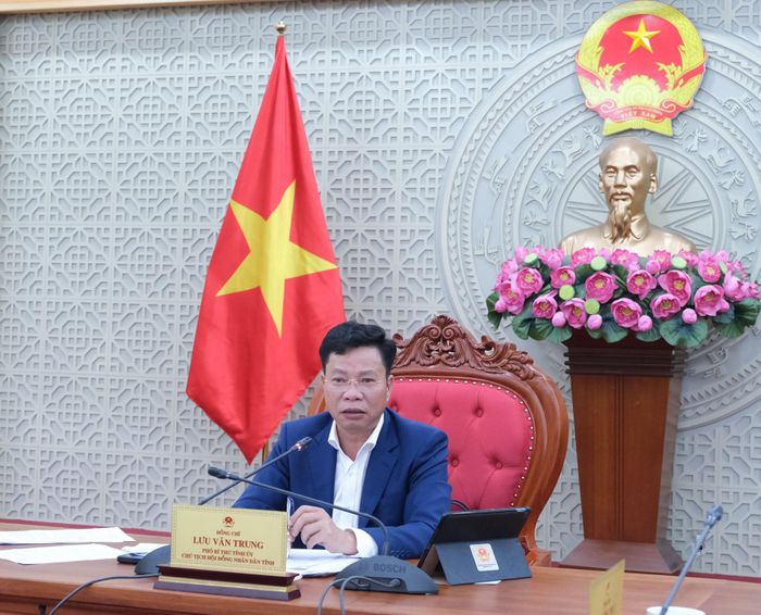 Đồng chí Lưu Văn Trung, Phó Bí thư Tỉnh ủy, Chủ tịch HĐND tỉnh phát biểu kết luận