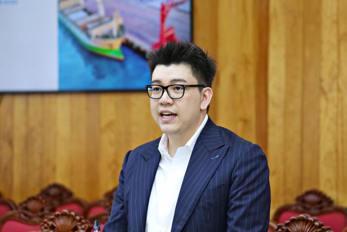 Tổng Giám đốc điều hành Tập đoàn Thái Bình Dương Phan Lê Hoàng đề xuất Chuỗi dự án tại buổi làm việc