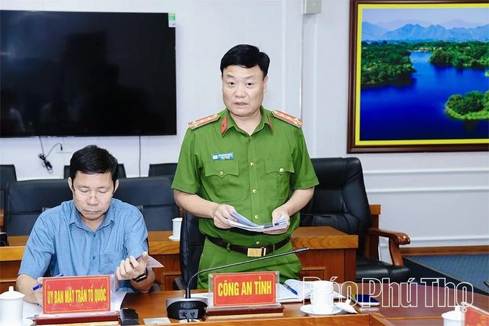 Lãnh đạo Công an tỉnh phát biểu tại hội nghị.