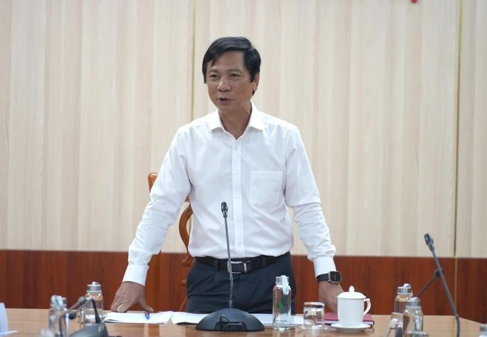 Đồng chí Hoàng Nam, Phó Chủ tịch Thường trực UBND tỉnh kết luận tại buổi làm việc - Ảnh: T.Đ