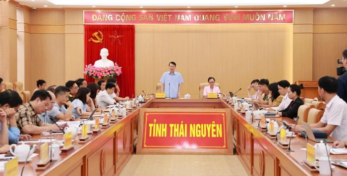 Đoàn công tác của Bộ Giáo dục và Đào tạo kiểm tra việc chuẩn bị Kỳ thi tốt nghiệp THPT năm 2026 tại Thái Nguyên.