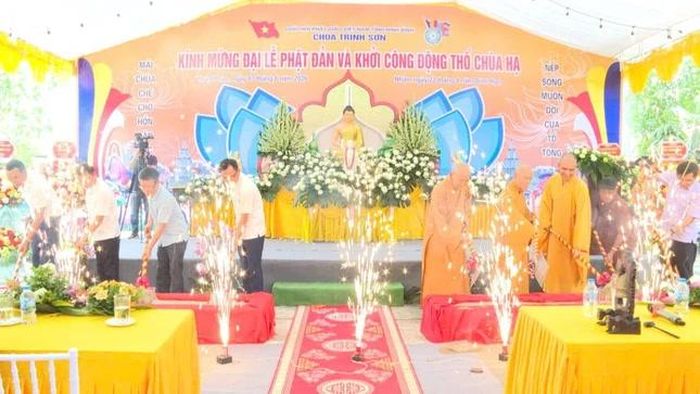 Nghi thức động thổ khởi công xây dựng Đại hùng Bảo điện chùa Hạ