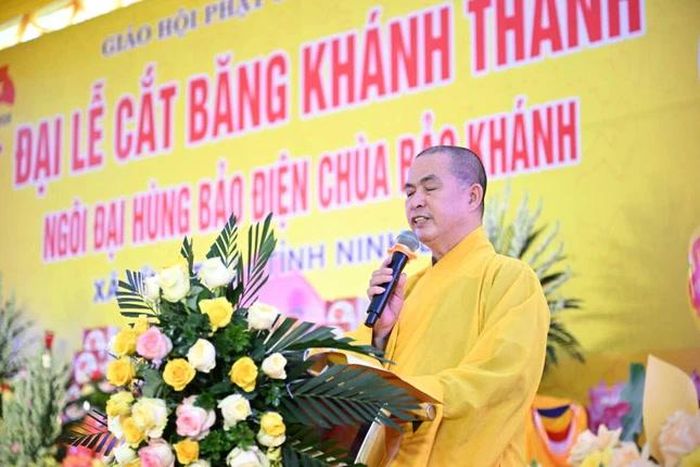 Thượng tọa Thích Thanh Huy phát biểu khai mạc