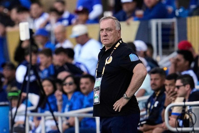 HLV Advocaat được kỳ vọng sẽ cùng Curacao tạo nên bất ngờ ở World Cup 2026.