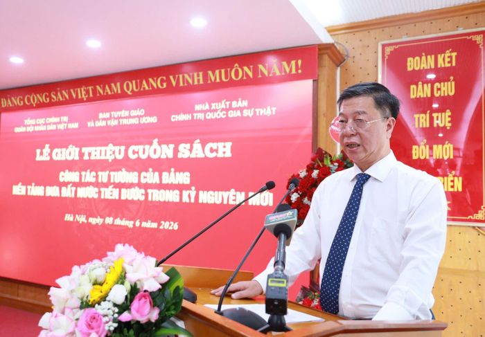PGS.TS. Vũ Trọng Lâm, Ủy viên Ban Chấp hành Đảng bộ các cơ quan Đảng Trung ương, Bí thư Đảng ủy, Giám đốc - Tổng Biên tập Nhà xuất bản Chính trị quốc gia Sự thật phát biểu.