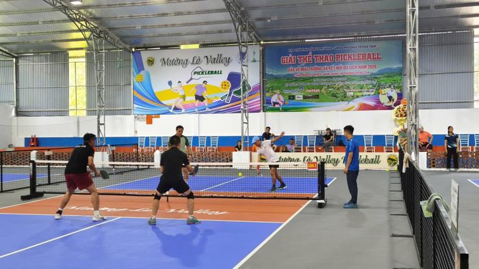 Các trận đấu từ vòng loại đến vòng chung kết đầy kịch tính.