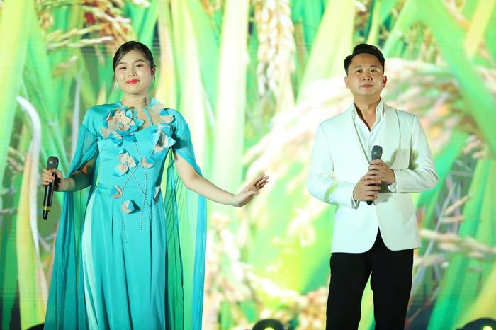 Qua âm nhạc, các nghệ sĩ truyền đi tinh thần sống xanh, bảo vệ môi trường. Ảnh: Việt Hùng