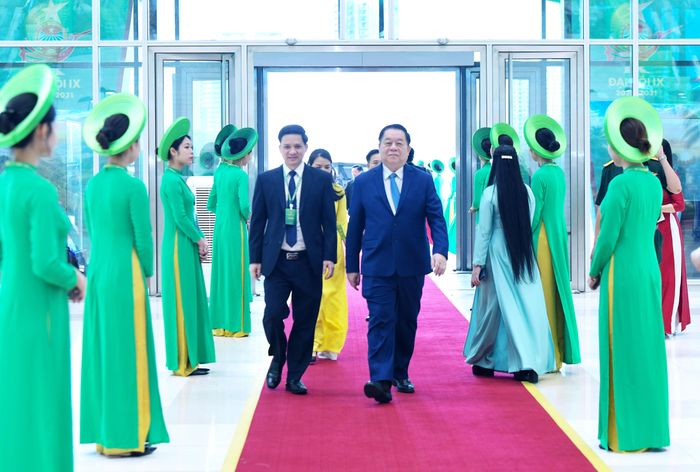 Các đại biểu đến dự Đại hội