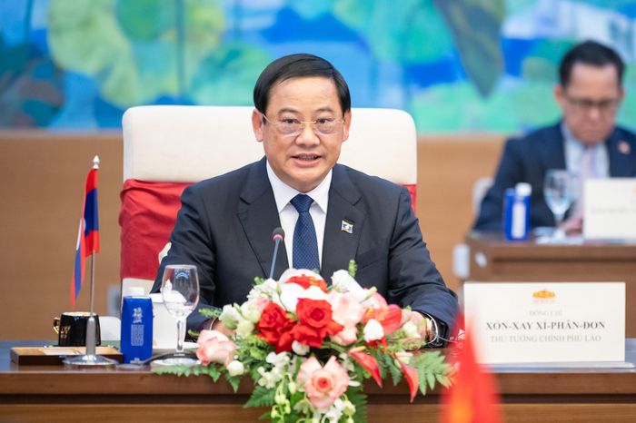 Thủ tướng Lào Sonexay Siphandone phát biểu tại cuộc hội kiến