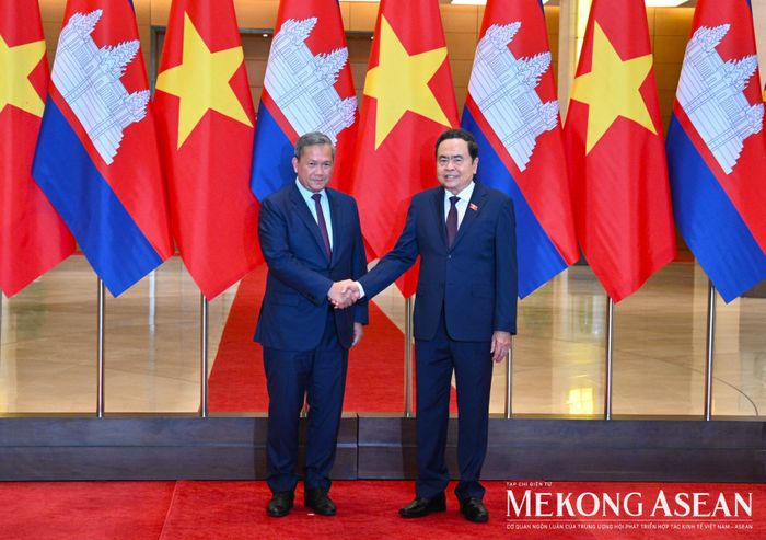 Chủ tịch Quốc hội Trần Thanh Mẫn và Thủ tướng Campuchia Hun Manet. Ảnh: Đỗ Thảo - Mekong ASEAN