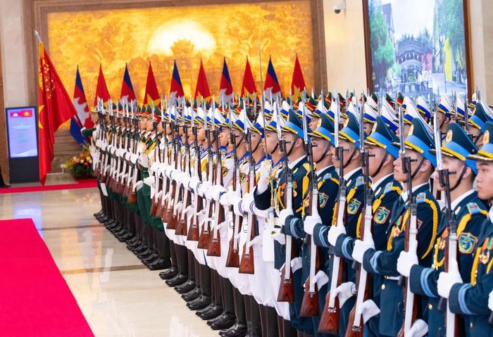 Sáng 8/6, tại trụ sở Chính phủ, Thủ tướng Lê Minh Hưng đã chủ trì Lễ đón Thủ tướng Hun Manet thăm chính thức Việt Nam.