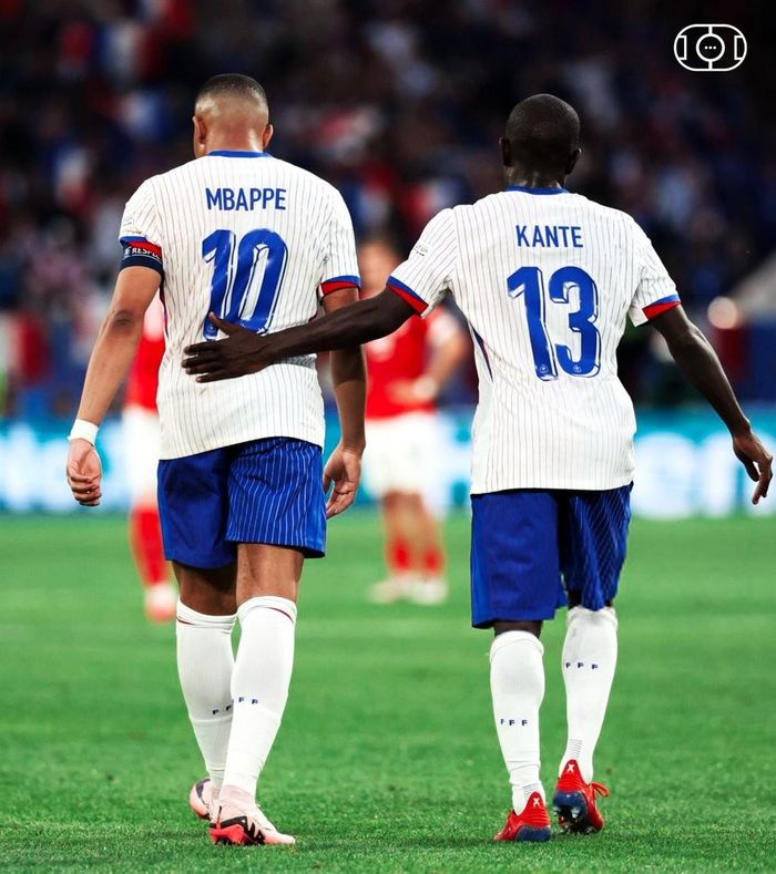 Mối quan hệ giữa Mbappé và Kanté được đồn đoán "căng thẳng" trước thềm World Cup 2026.