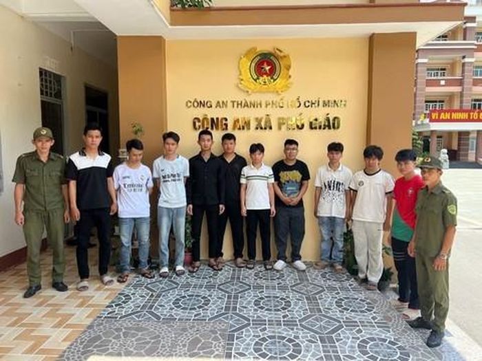 Nhóm tham gia hỗn chiến bị tạm giữ