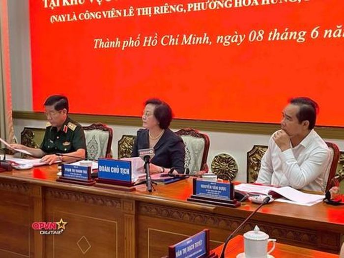 Các đồng chí lãnh đạo điều hành hội thảo