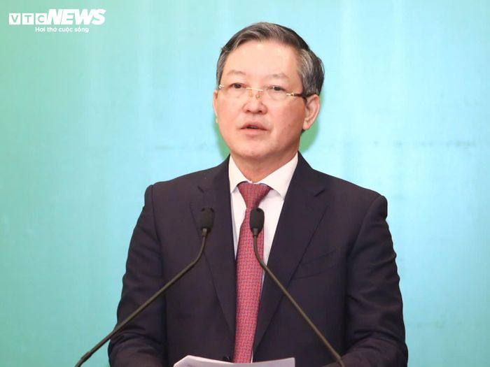 Ông Lương Quốc Đoàn, Chủ tịch Ban Chấp hành Trung ương Hội Nông dân Việt Nam khóa IX phát biểu tại buổi họp báo. (Ảnh: Phạm Hưng)