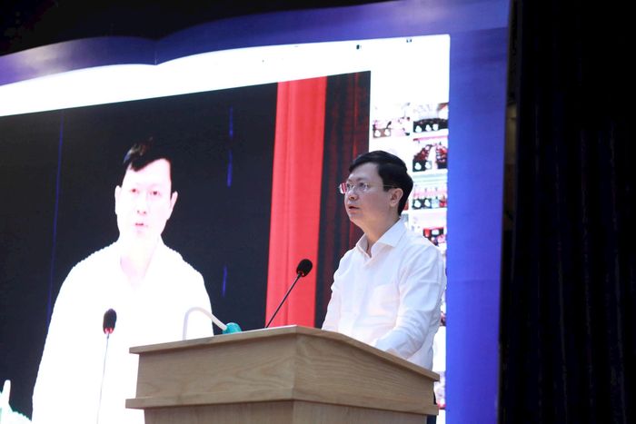 Giám đốc Sở Giáo dục và Đào tạo Hà Nội Nguyễn Văn Hiền. Ảnh: CTV