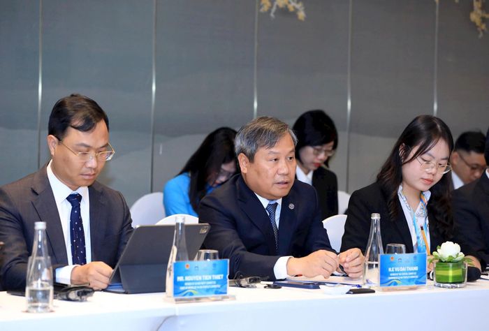 Chủ tịch UBND thành phố Hà Nội Vũ Đại Thắng phát biểu tại buổi làm việc. Ảnh: Viết Thành