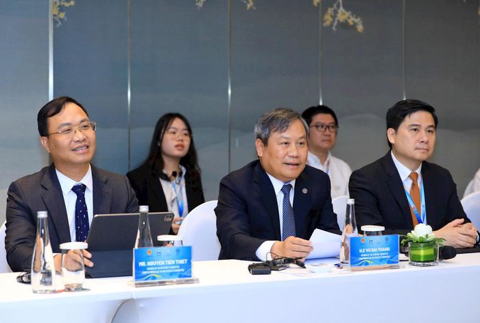 Chủ tịch UBND thành phố Hà Nội Vũ Đại Thắng phát biểu tại buổi làm việc. Ảnh: Viết Thành