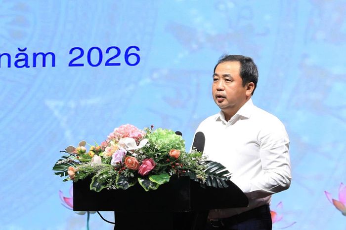 Bí thư Thành ủy Hà Nội Trần Đức Thắng phát biểu kết luận hội nghị. Ảnh Quang Thái