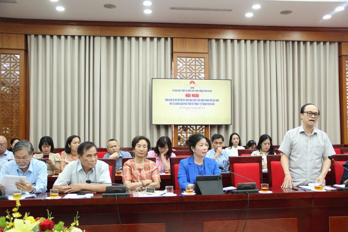 Đại biểu đóng góp ý kiến tại hội nghị. Ảnh: Lê Phương