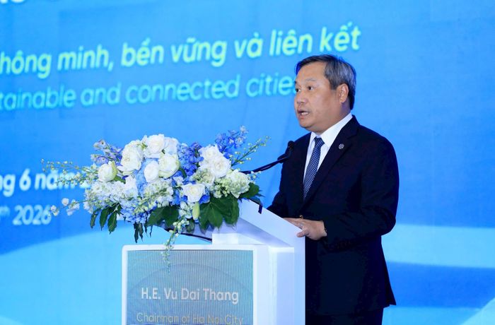 Chủ tịch UBND thành phố Hà Nội Vũ Đại Thắng phát biểu bế mạc Hội nghị Lãnh đạo các Thành phố ASEAN 2026. Ảnh: Khánh Huy