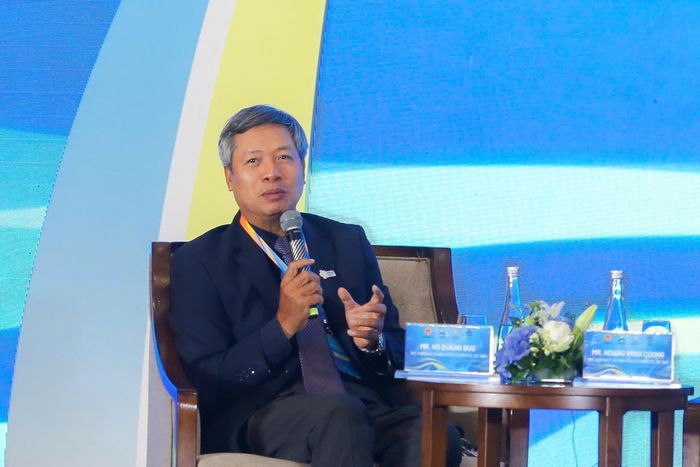 Phó Chủ tịch UBND thành phố Đà Nẵng Hồ Quang Bửu phát biểu tại phiên thảo luận. Ảnh Khánh Huy