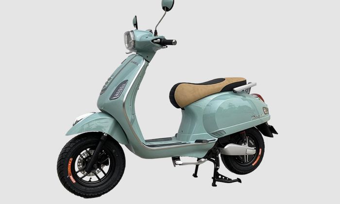 Pansy Neo S4 vẫn trung thành với ngôn ngữ tạo hình mềm mại và cổ điển.