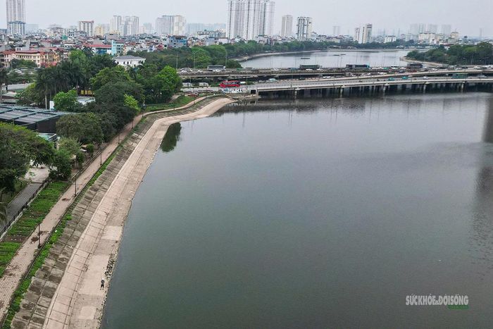 Ghi nhận tại công viên Bắc Linh Đàm.
