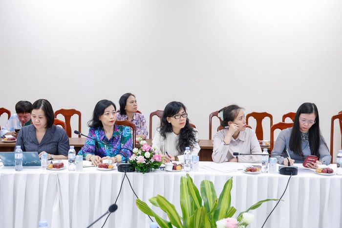 Các đại biểu tham dự buổi họp báo. Ảnh: Quang Vinh