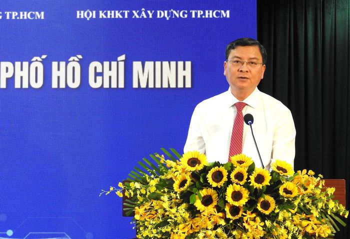 Ông Nguyễn Công Vinh, Phó Chủ tịch UBND TP Hồ Chí Minh phát biểu tại hội nghị. Ảnh: Đ.Xá.