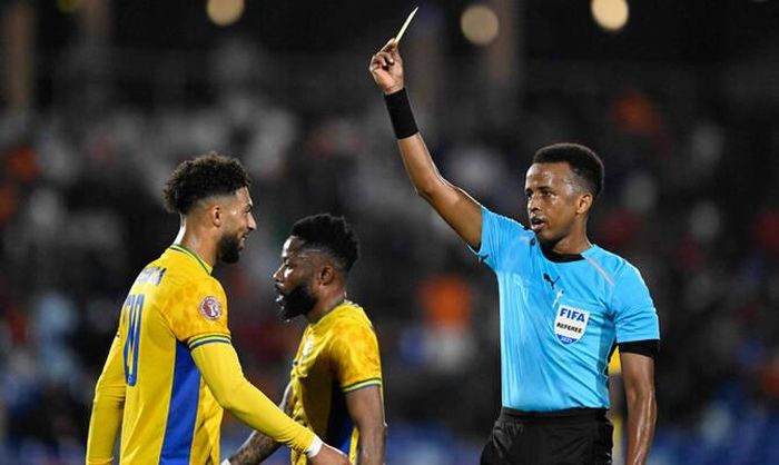 Vua sân cỏ Omar Abdulkadir Artan có chuyên môn rất tốt. Ảnh: G.N