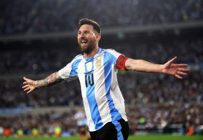 Messi hiện có 13 bàn và tràn trề cơ hội nâng cao thành tích. 
