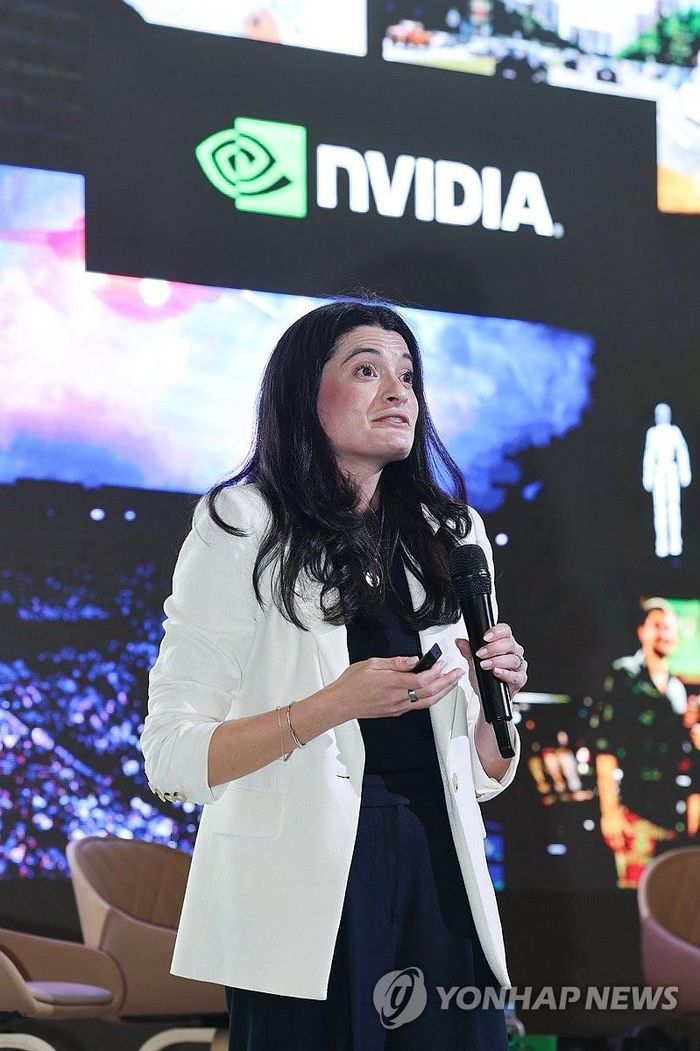 Madison Huang hiện là giám đốc cấp cao phụ trách nền tảng AI vật lý và mảng robot hình người tại Nvidia. Ảnh: Yonhap News.