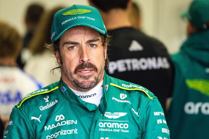Tay đua kỳ cựu Fernando Alonso tiếp tục bày tỏ sự bất mãn với các quy định kỹ thuật hiện hành của F1, cho rằng những chiếc xe đua hiện nay là thế hệ tệ nhất mà anh từng điều khiển trên đường phố Monaco.