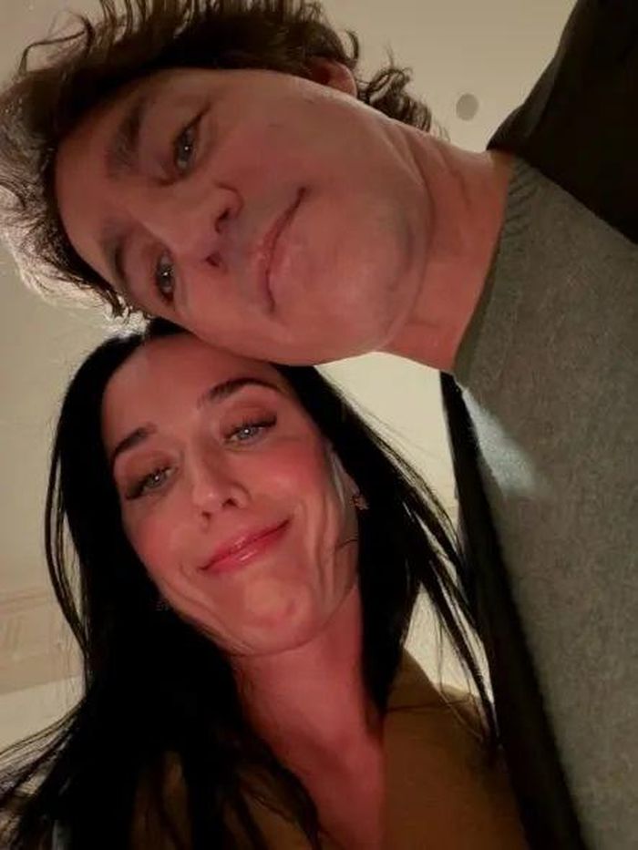 Hình ảnh thân mật giữa cả hai. Ảnh:@katyperry.