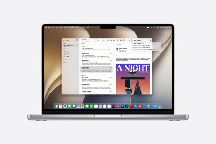 Trên macOS 27 Golden Gate, Apple tích hợp Siri trực tiếp vào Spotlight, cho phép người dùng tìm kiếm và tương tác với AI ngay từ thanh tìm kiếm. Ảnh: Apple.
