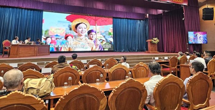Toàn cảnh buổi họp báo
