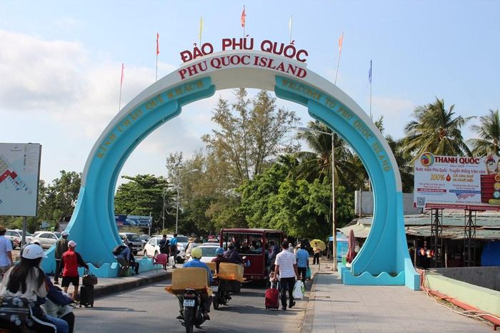 Cổng chào bến tàu cao tốc đặc khu Phú Quốc tỉnh An Giang