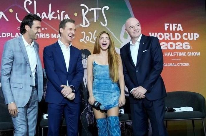 FIFA cũng đã công bố các nghệ sĩ biểu diễn giữa giờ ở trận chung kết World Cup 2026 gồm những tên tuổi hàng đầu như Madonna, Shakira và BTS (Hàn Quốc). Ảnh: Reuters