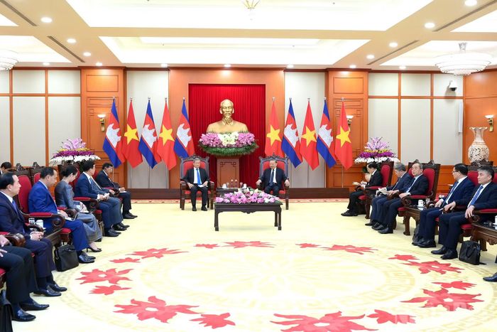 Quang cảnh cuộc tiếp tại Trụ sở Trung ương Đảng.