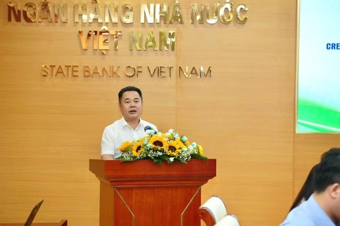 Phó Thống đốc Ngân hàng Nhà nước Việt Nam Nguyễn Ngọc Cảnh phát biểu tại tọa đàm.
