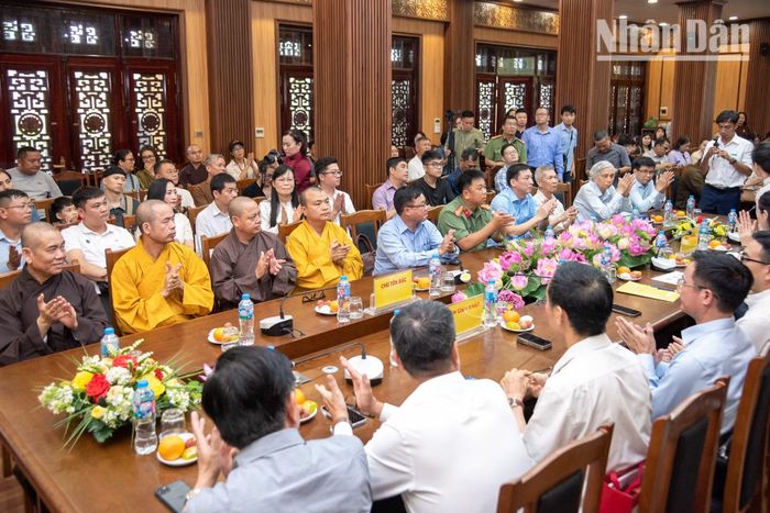 Trong vòng một năm phát động kể từ tháng 6/6/2025, Ban tổ chức cuộc thi ghi nhận số lượng tác phẩm ấn tượng với 948 tác phẩm dự thi các loại: báo in, báo điện tử, phát thanh, truyền hình và ảnh báo chí. Theo đó, có 669 tác phẩm báo in và báo điện tử; 135 tác phẩm phát thanh và truyền hình và 144 tác phẩm báo ảnh.