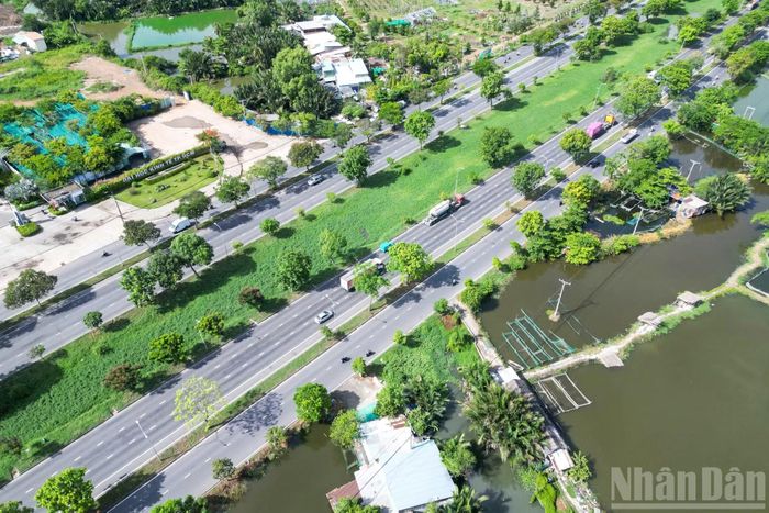 Ủy ban nhân dân Thành phố Hồ Chí Minh yêu cầu nhà đầu tư đánh giá đầy đủ sự cần thiết, hiệu quả kinh tế-xã hội và tính ưu việt của hình thức đối tác công tư đối với dự án.