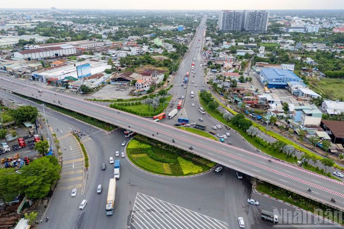 Phương án xây dựng đường trên cao và hệ thống nút giao khác mức được kỳ vọng nâng khả năng lưu thông và đồng bộ hạ tầng khu nam Thành phố Hồ Chí Minh.