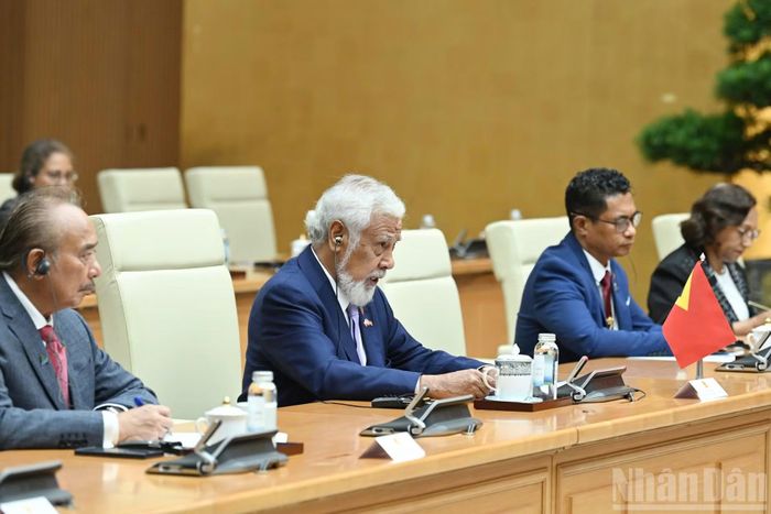Thủ tướng Kay Rala Xanana Gusmao và thành viên dự hội đàm.